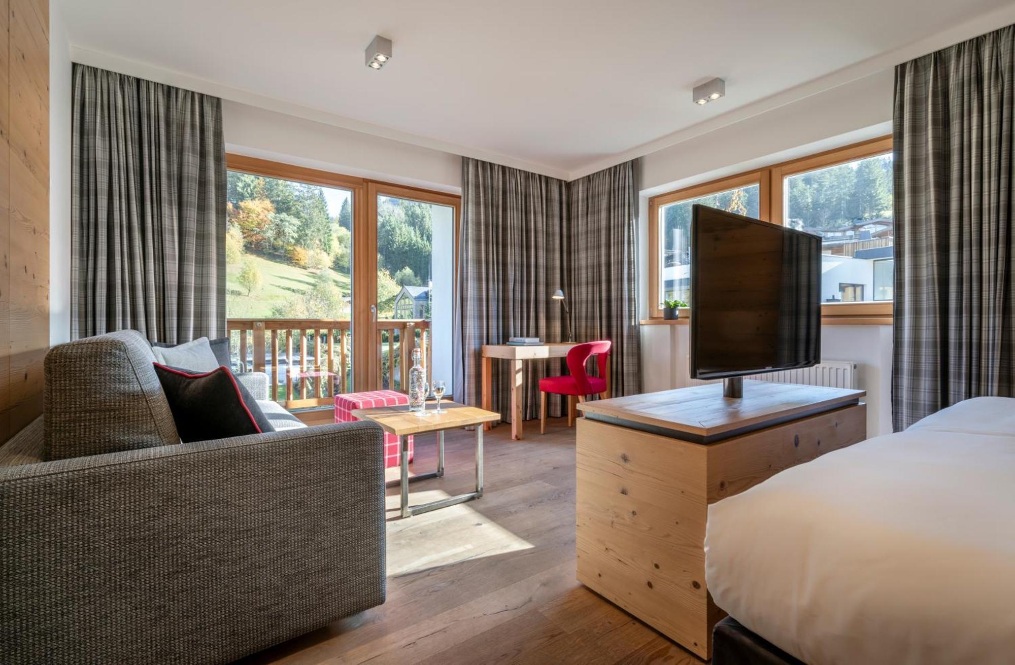 Hotel Der Bär Ellmau Exteriör bild